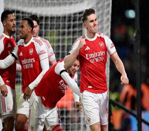 内马尔获金,球奖提名,力助巴西好,千亿体育官网,千亿体育直播,体育赛事直播,足球直播