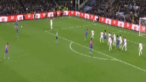 湖人主帅雷迪克以“86%”数据揭示球队不幸现状